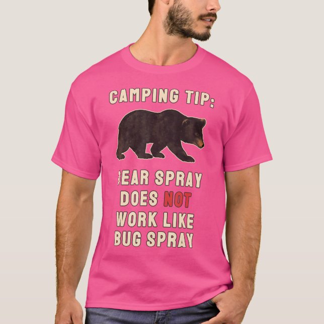 Bear Spray not Kryp Spray Funny Camping Ord T Shirt (Framsida)