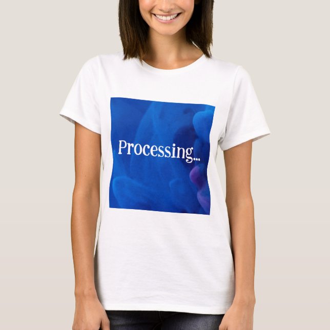 Bearbetning i blå bakgrund t shirt (Framsida)
