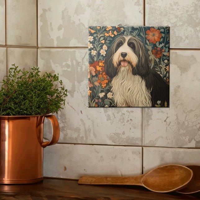 Bearded Collie in a William Morris Stil Garden Kakelplatta (Skapare uppladdad)