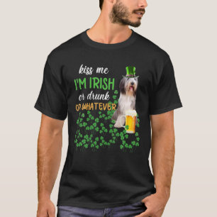 Bearded Collie Kiss Me jag är irländsk eller rund T Shirt