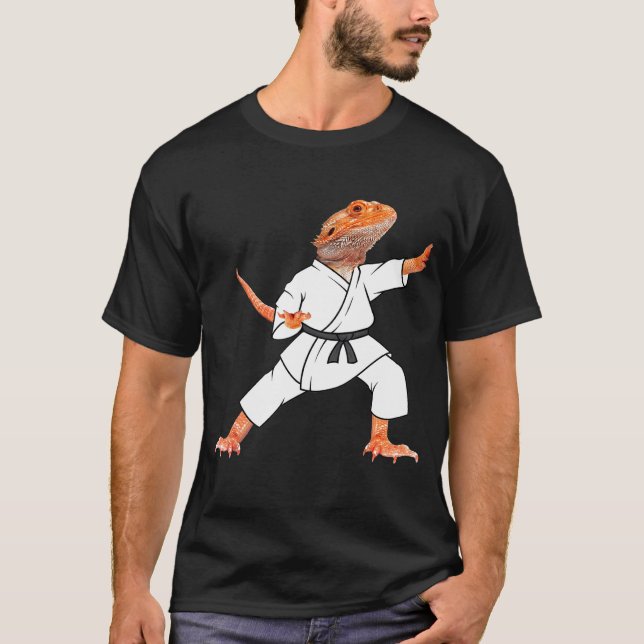 Bearded Dragons Doing Karate Samurai Ninja Lizard T Shirt (Framsida)