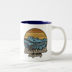 Beartooth Highway Montana Wyoming Retro Två-Tonad Mugg