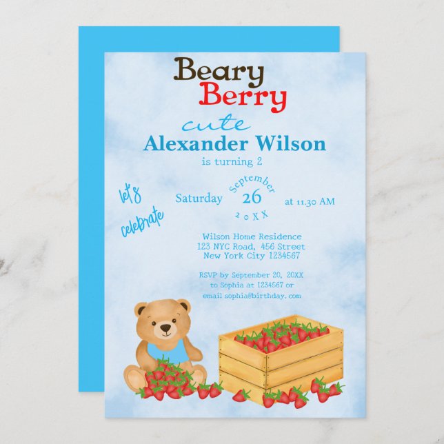 Beary Berry Cute Blue Unge Strawbär Birthday Inbjudningar (Fram/baksida)
