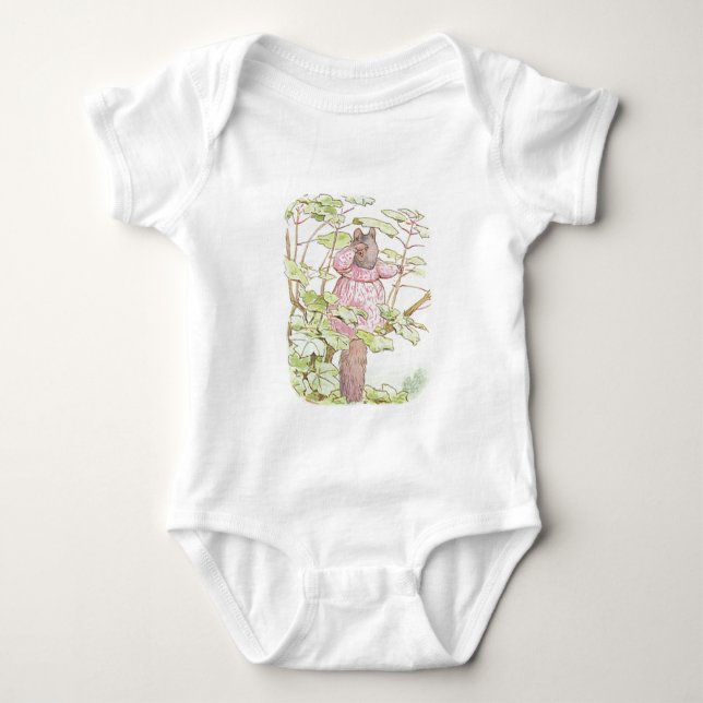 Beatrix Potter Mor Squirrel Rosa Dress Träd T Shirt (Framsida)