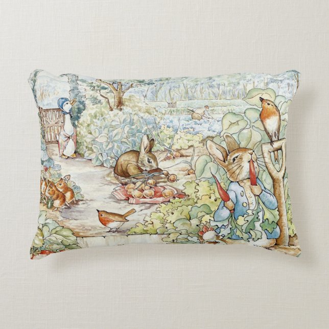 Beatrix Potter Storybook Characters Garden Prydnadskudde (Framsidan)