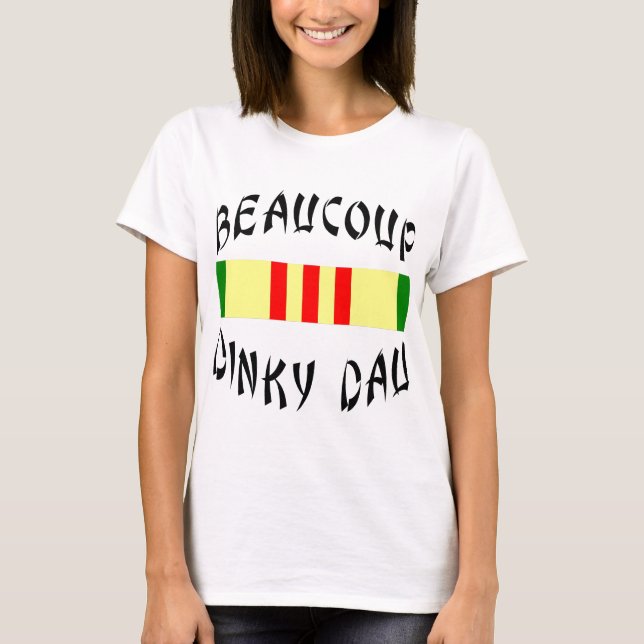 Beaucoup Dinky Dau Vietnam Tee (Framsida)