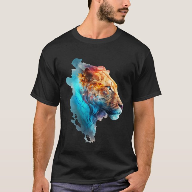 Beautiful colourful lion in blue smoke t shirt (Framsida)