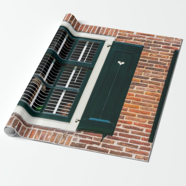 Beautiful dutch traditional houses. Brick wall wit Presentpapper (Utrullad)