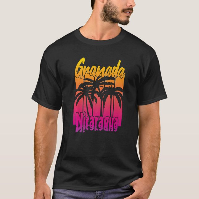 Beautiful Granada Nicaragua  2 T Shirt (Framsida)