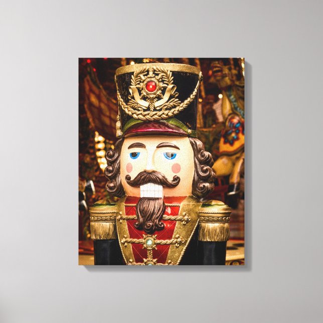Beautiful Nutcracker Figure Christmas Frame It Canvastryck (Framsida)