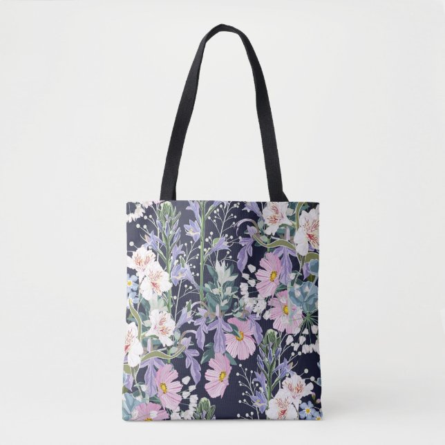 Beautiful seamless spring pattern with wild flower tygkasse (Framsida)