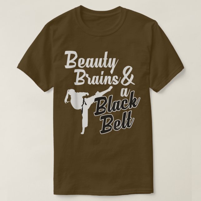 Beauty Brains and a Black Bälte Funny Martial Arts T Shirt (Design framsida)