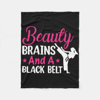Beauty Brains And A Black Belt Martial Arts Cute K Fleecefilt