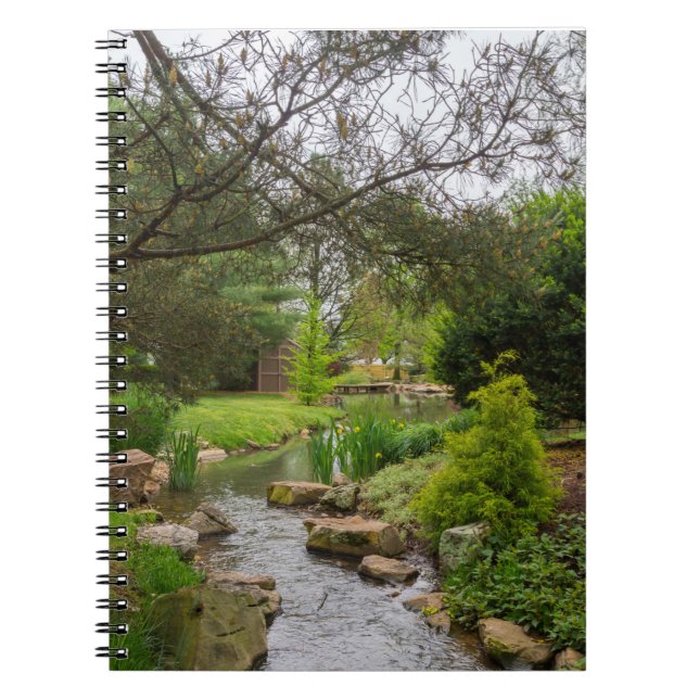 Beauty vår Bäck Anteckningsbok Med Spiral (Framsidan)