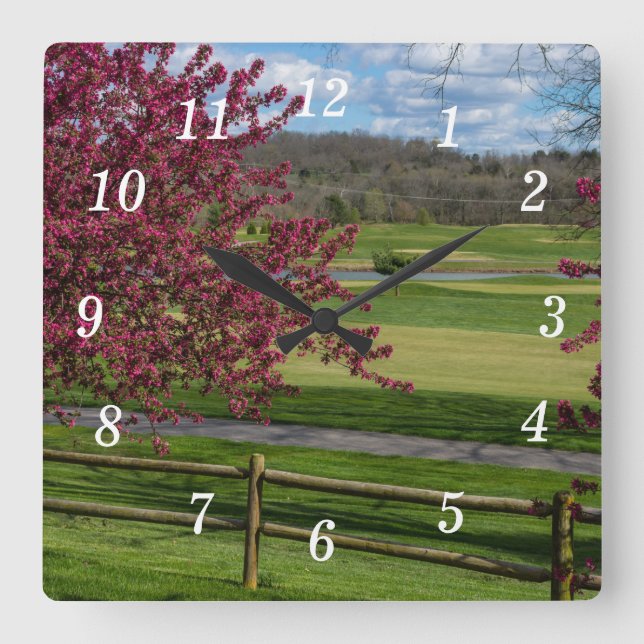 Beauty vår vid Rivercut Wall Clock Fyrkantig Klocka (Framsida)