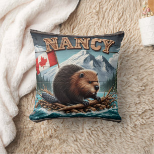 Beaver vid flyttning med Flagga i scenvy Kudde