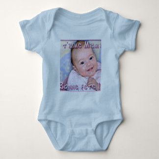 BEBE T-SHIRT