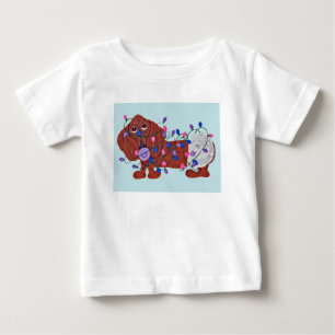 Bebis Dachshund intrasslad i julgransbelysning T Shirt