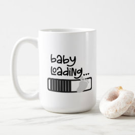 Bebis laddar kaffemugg