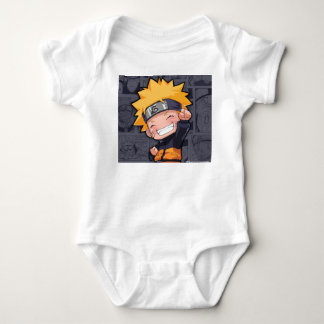 bebis nära t shirt