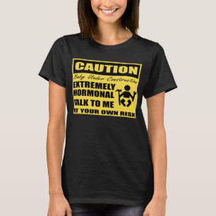 bebis under konstruktion, roligt moderskap t shirt