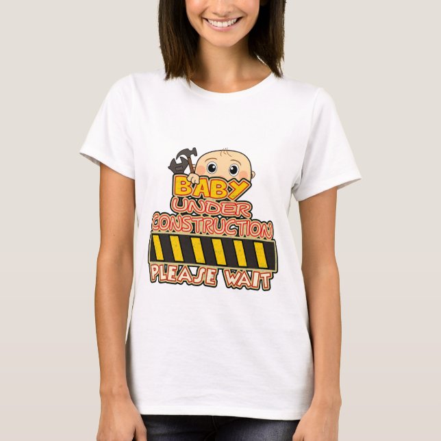 bebis under konstruktion, roligt moderskap t-shirt (Framsida)