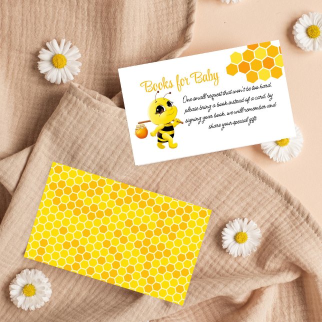 Bebisduschen bok kräver en liten honungsväg tilläggskort (Little honey on the way bee baby shower book request enclosure card books for baby cards)