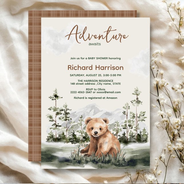 Bebisduschen för skogbjörn i äventyr inbjudningar (Adventure awaits cute watercolor bear, green forest, woodland theme baby shower invitation )