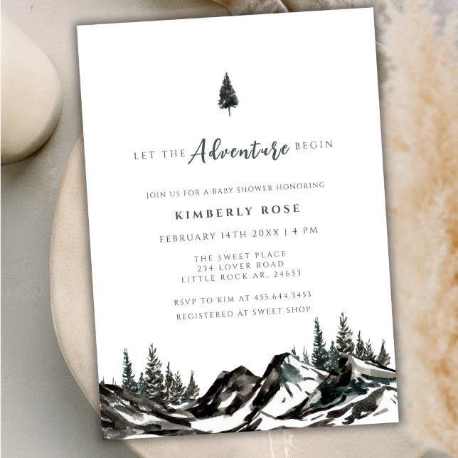 Bebisskuret för skogshuggning i Äventyr börjar i b Inbjudningar (The Adventure Begin Mountain Forest Baby Shower Invitation)