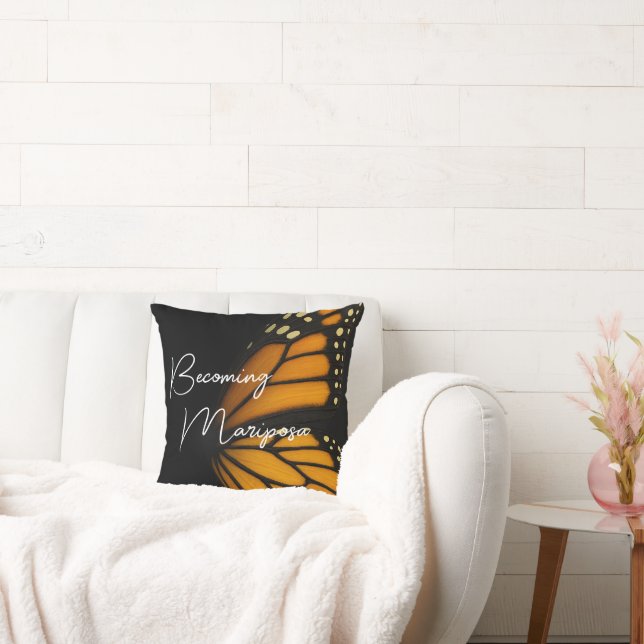 Becoming Mariposa Monarch Butterfly Wing Kudde (Soffa)