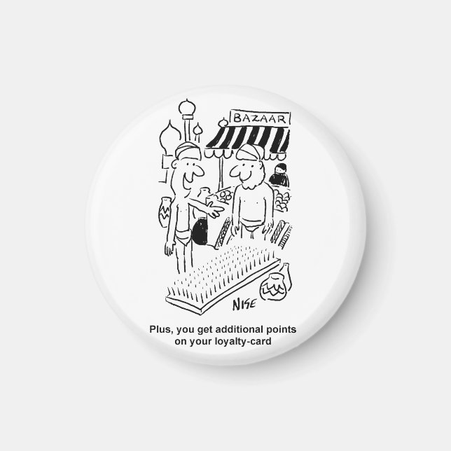 Bed i Nagel på en Bazaar-Tecknad Magnet (Framsidan)