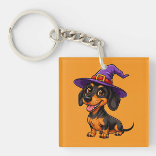 Bedårande Dachshund som bär lila trollkarlhatt