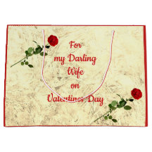 Bedårande fru för röd ros på valentines day