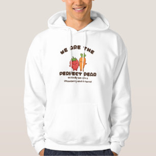 Bedårande jordgubbs- och morotskaraktärsdesign hoodie