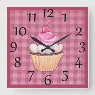 Bedårande rosa rutig väggklocka i form av cupcakes
