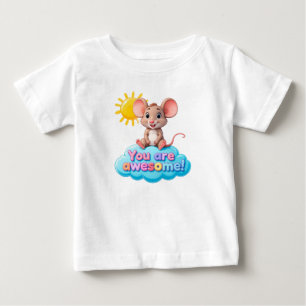 Bedårande serie-mus som sitter på en moln t shirt