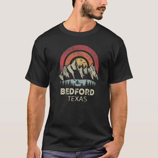 Bedford Texas Mountain Sunset Sunrise Kayaking T Shirt (Framsida)