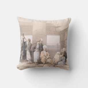 Bedouin Family vid templet Amun, Thebes, Egypten Kudde
