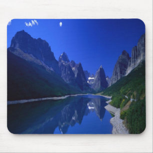 Bedöva sjön Sherburne i Montana, mousepad Musmatta