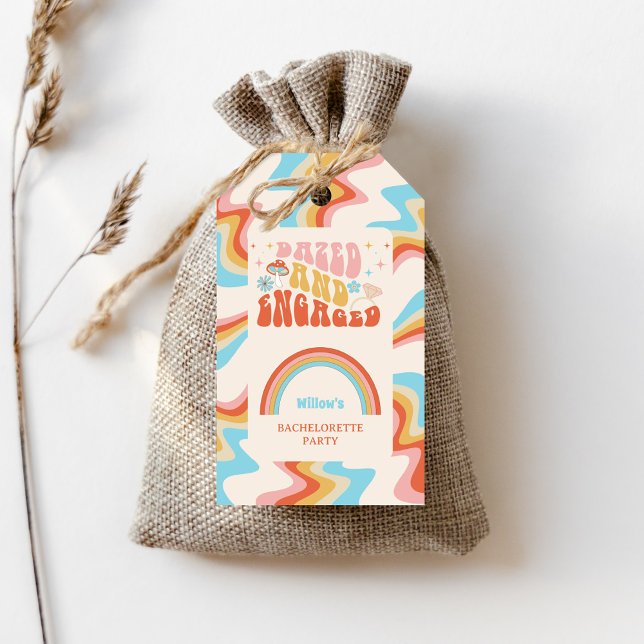 Bedövad Och Förlovad Sjungmöpartypresent Presentetikett (Skapare uppladdad)