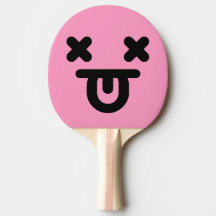 Bedövad Tunga Ut Ansikte Ljust Rosa Ping Pong Padd