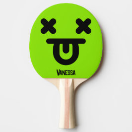 Bedövad Tunga Ut Framför Grönt Ansikte med Namn Pingisracket