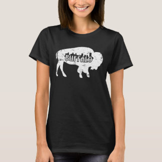 Bedrövad horisont för buffel NY T Shirt