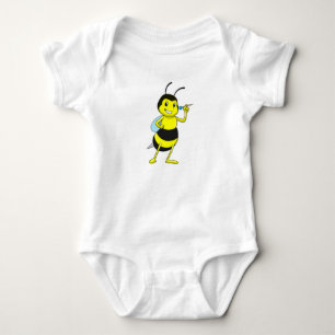 Bee at Darts med Dart T Shirt