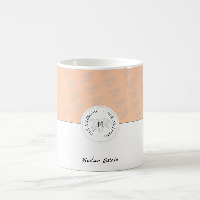 Bee Fantastisk Silver Bee Peach Personlig Monogram Kaffemugg (Center)