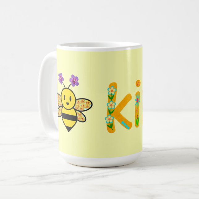 Bee Kind Whimsical Blommigt Kaffemugg (Framsida vänster)
