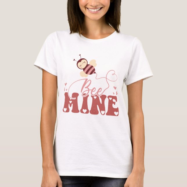 Bee Mine Cute Valentine Day Bee T Shirt (Framsida)