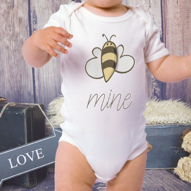 Bee Mine Tee (Skapare uppladdad)