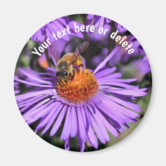 Bee On Purple Aster Flower Nature Personalized Magnet (Framsidan)
