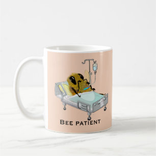 Bee Patient Bee well-nyttigt kommer snart Mugg